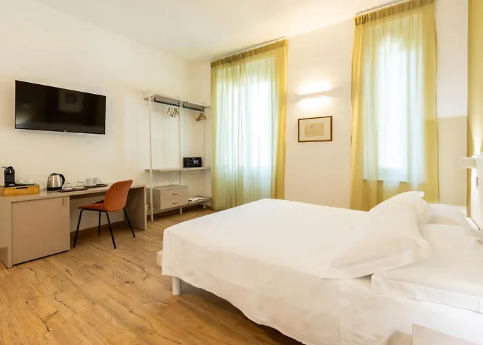 Πανσιόν Le Sui Colli 4*